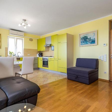 Stunning Apartment In Volosko With House Sea View Luaran gambar